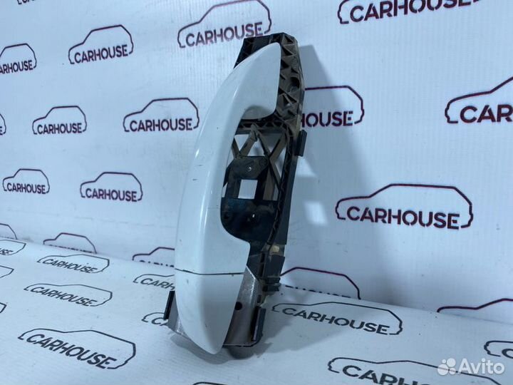 Ручка двери внешняя передняя левая Volkswagen