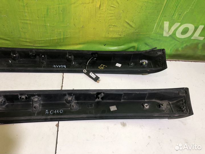 Спойлер крышки багажника Audi Q7 4L0827933