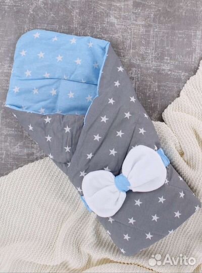 Конверт на выписку (с кружевным уголком и бантом)