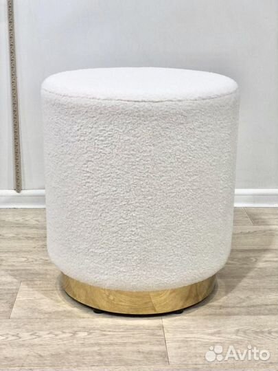Пуфик в прихожую