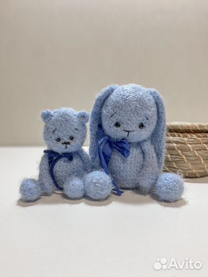 Вязанные игрушки для малыша