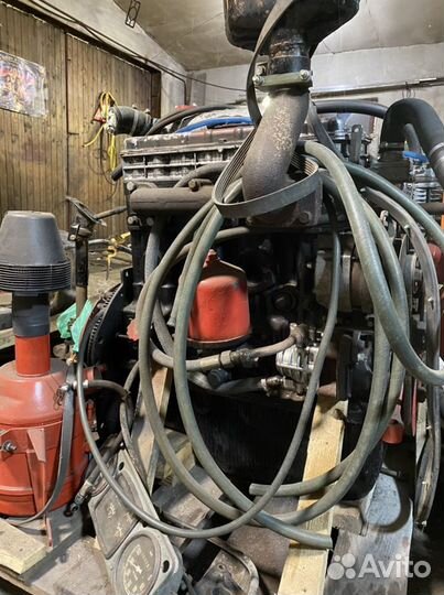 Мотор для экскаватора