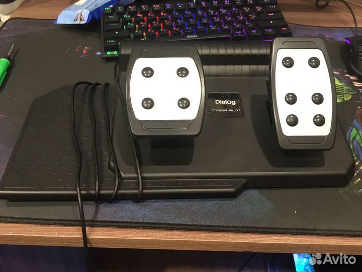 Игровой руль Dialog