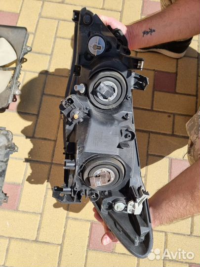 Фара передняя правая honda civic 4D