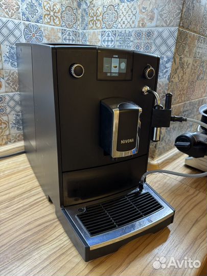 Кофемашина Nivona CafeRomatica 550