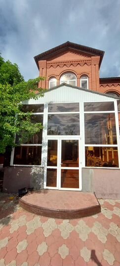 Дом 504,7 м² на участке 5,2 сот.