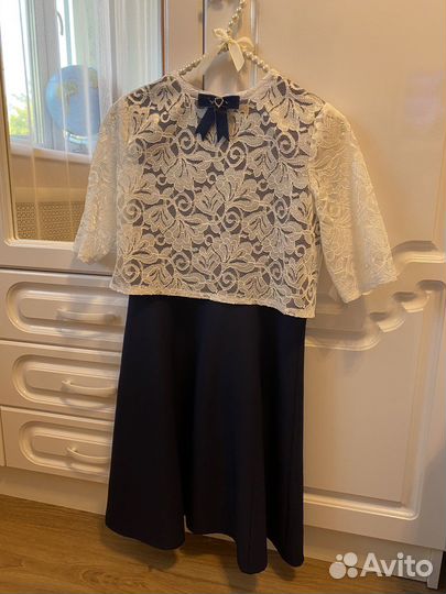 Школьное платье -сарафан 146