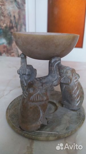 Фигурки из оникса