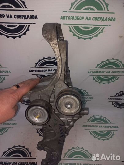 Кронштейн крепления генератора renault logan