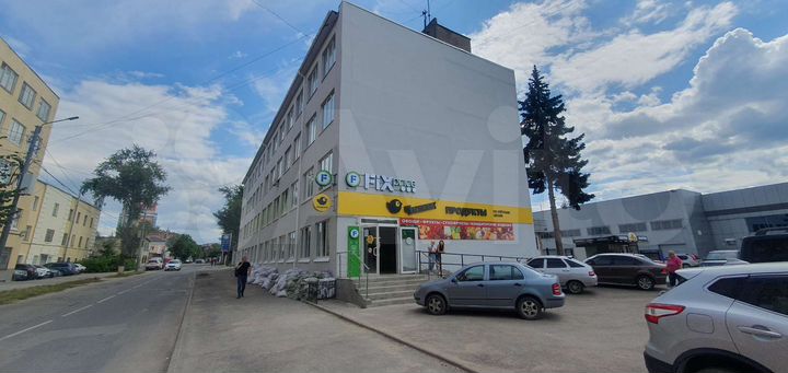Магазин 30 м² возле Чижика, Пятёрочки и Фикс-Прайс