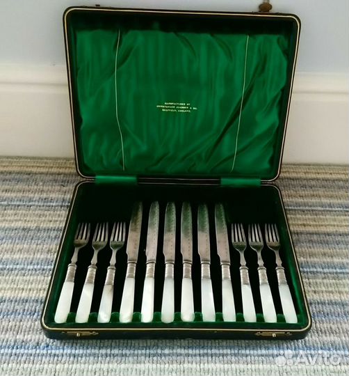 Винтажный набор столовых аксессуаров на 6 персон