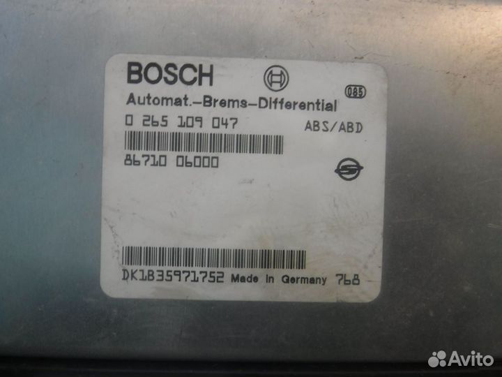 Блок управления ABS SsangYong Musso 2000