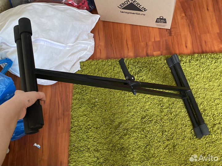 Подставка под синтезатор