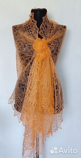 Пуховые изделия. Палантин