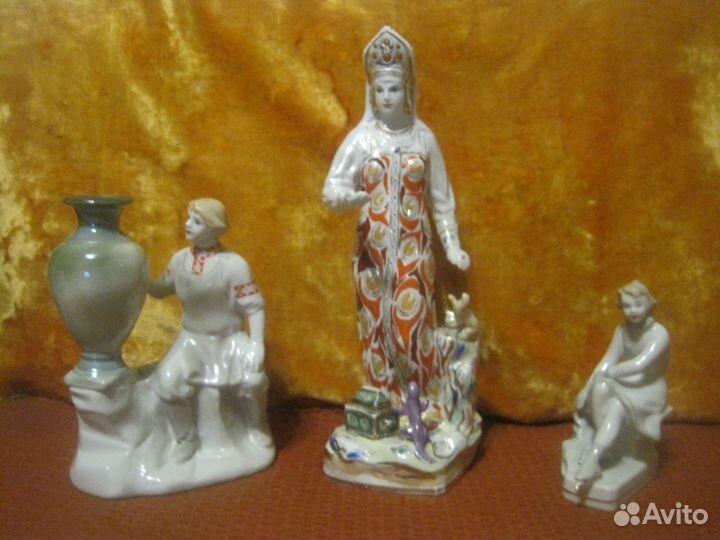 Фарфоровые статуэтки