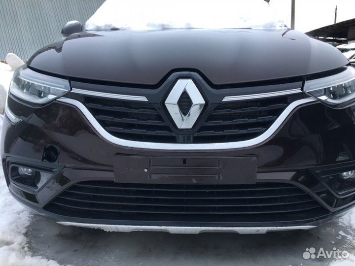 Кузов на запчасти Renault Arkana