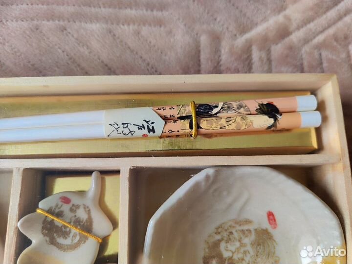 Набор посуды для суши