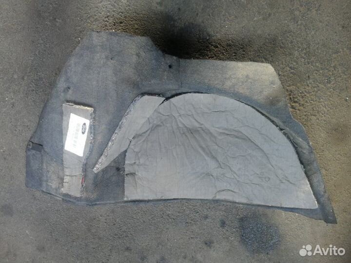 Обшивка багажника правая Ford Fusion 1.6 2007