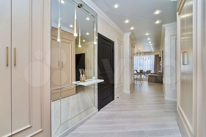 4-к. квартира, 129 м², 15/25 эт.