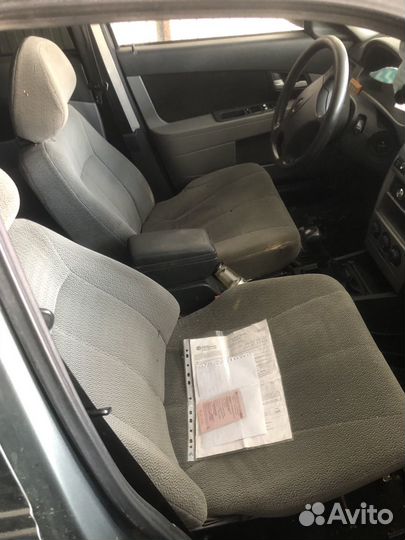 LADA priora хэтчбек разбор