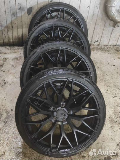 Triangle TR259 215/35 R19 204S