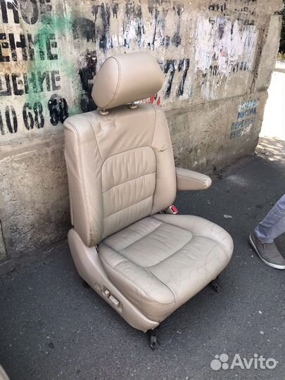 Сиденья на lexus 470
