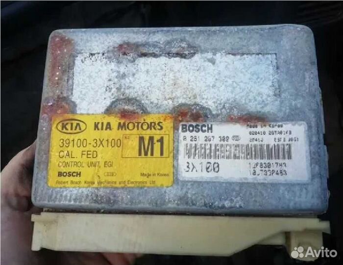 Блок управления двигателем 2.0 мех Kia Sportage 1