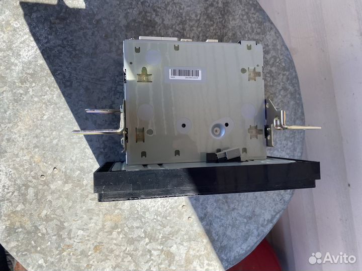 Головное устройство тоyoya