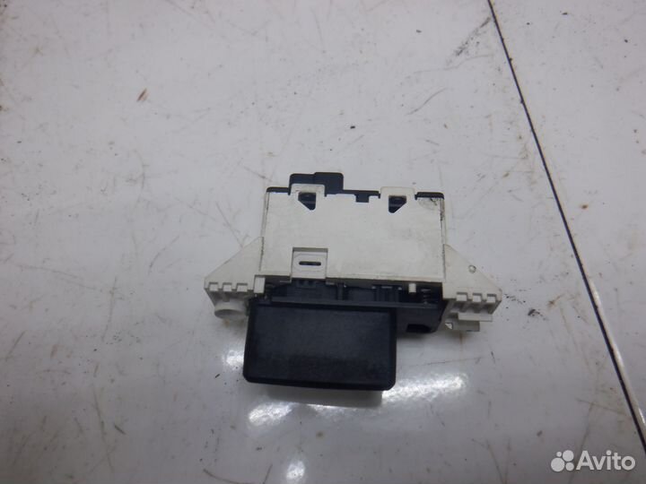 Кнопка аварийной сигнализации Focus 1