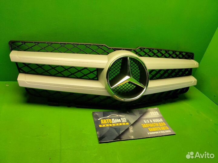 Решетка радиатора Mercedes 204 GLK дорестайлинг