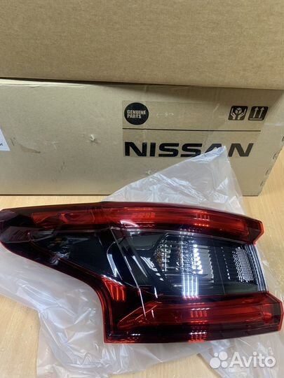 Фонарь левый внешний Nissan Qashqai 2 26555HV00A