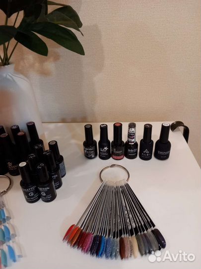 Продам гель-лаки