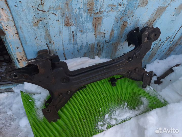 Подрамник Chery Amulet