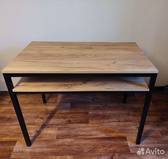 Письменный стол в стиле лофт