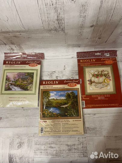 Наборы для вышивки крестом Riolis