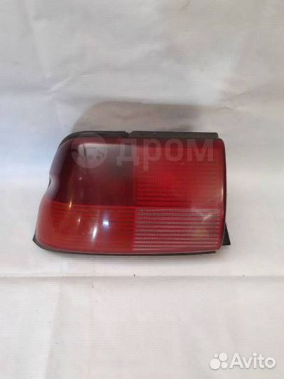 Фонарь задний левый Ford Escort