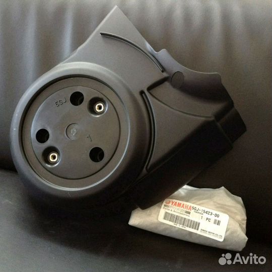 Новая оигинальная крышка Yamaha T-max 500