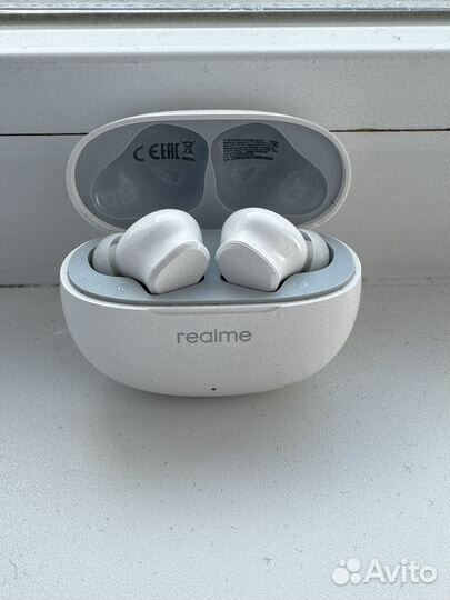Realme buds t100