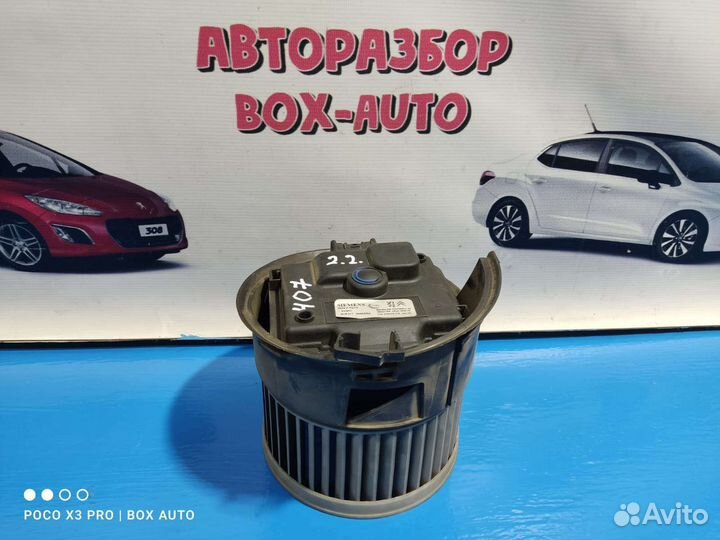 Моторчик печки Пежо 407