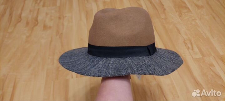 Шляпа Benetton, размер M