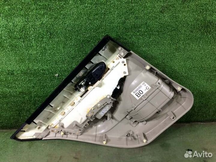 Обшивка двери задняя правая Honda Civic FD1 R18A