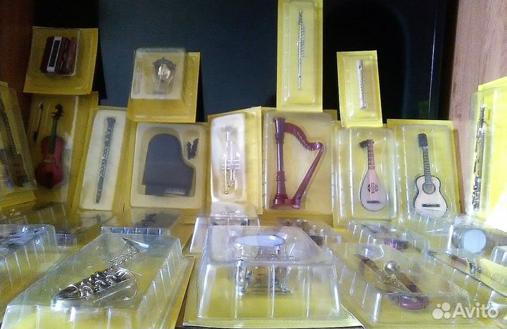 Музыкальные инструменты в миниатюре