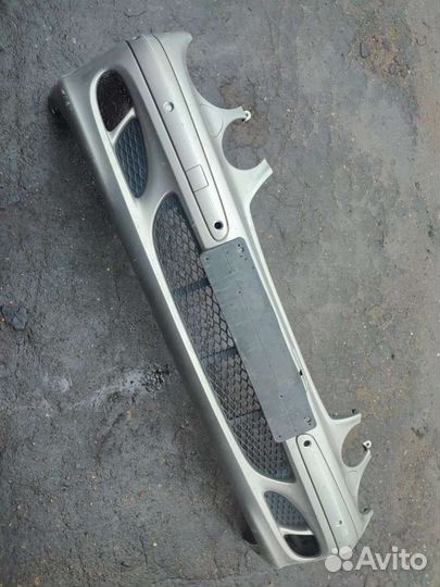 Бампер передний для Mercedes-Benz E W211