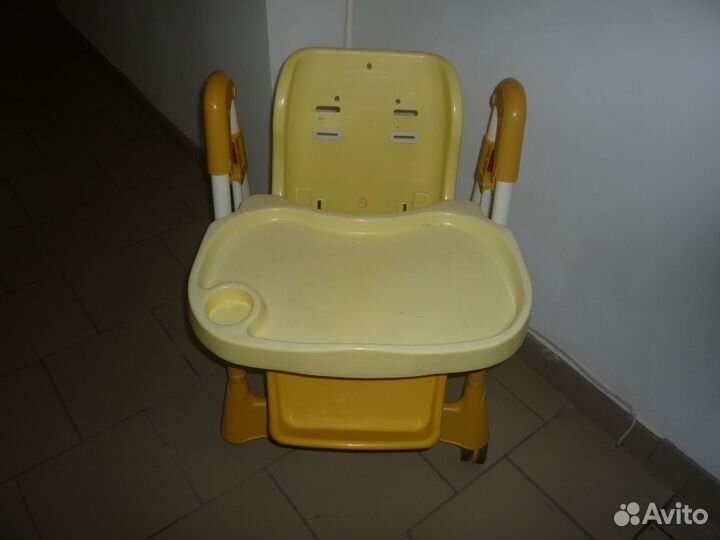 Стул для кормления ребёнка