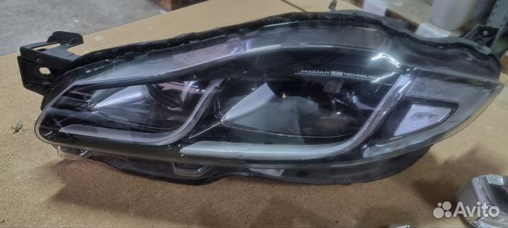 Фара Jaguar xj рестовая