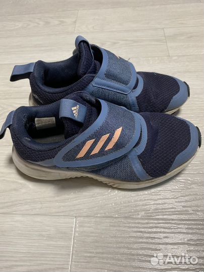 Кроссовки adidas