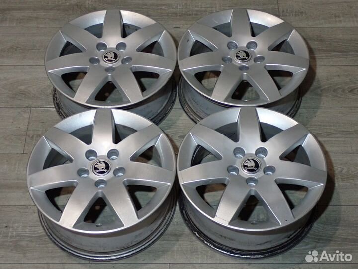Комплект оригинальных дисков R16 Skoda Superb