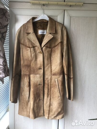 Кожаный плащ размер 46-48