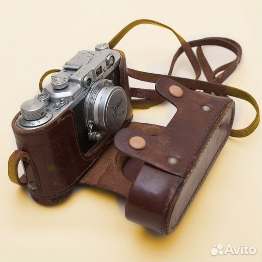 Плёночный фотоаппарат 