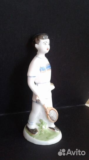 Статуэтка фарфор СССР Юный теннисист
